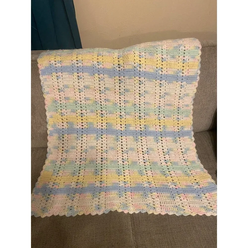 Baby Throw Blanket‎ White/Yellow/Green/Blue/Pink Knit Crotchet 32 x 38